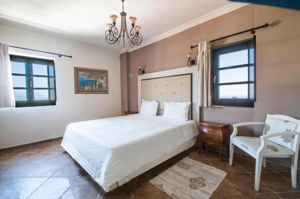 Areos Polis Boutique Hotel Areopoli Bagian luar foto