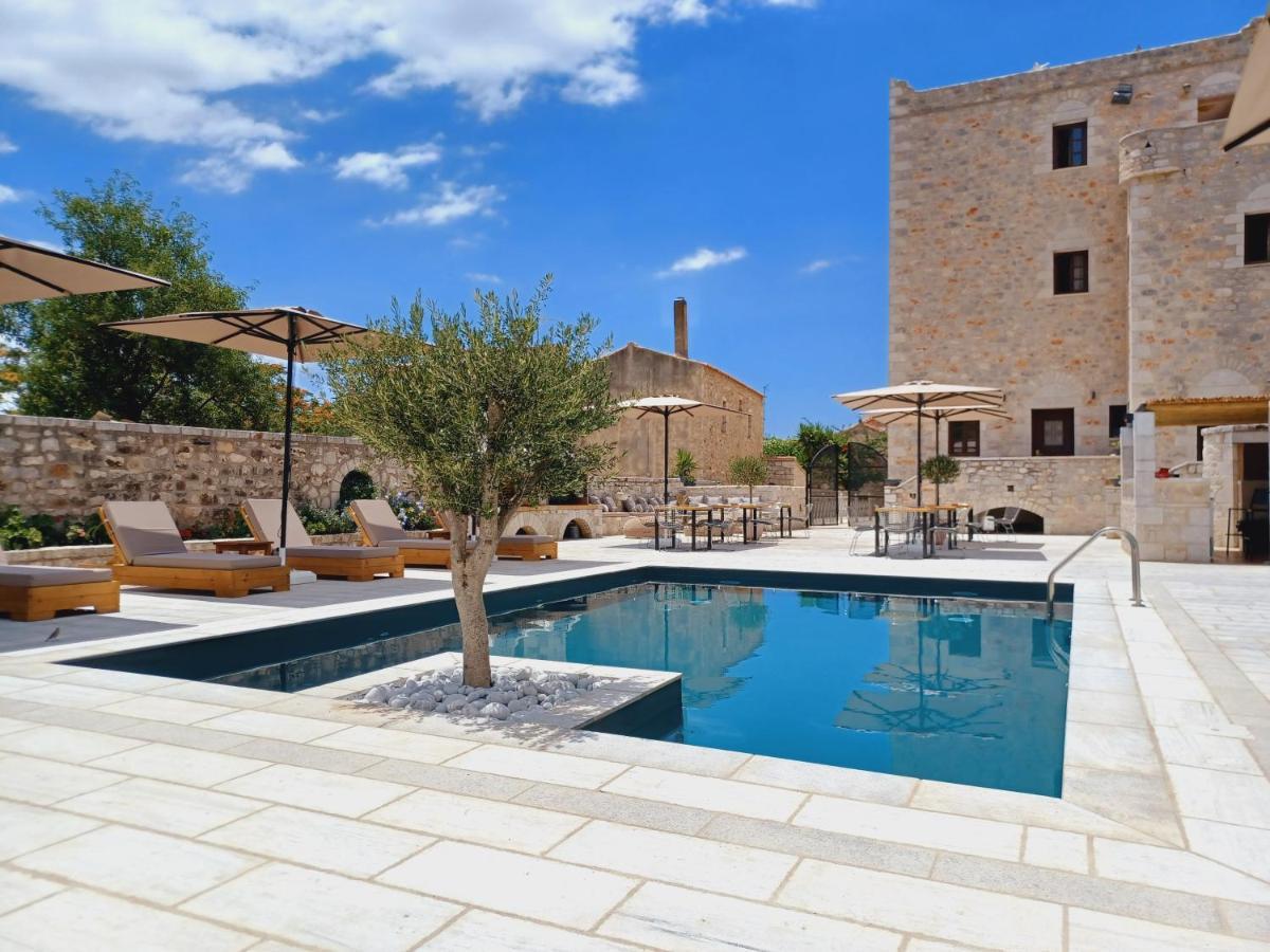 Areos Polis Boutique Hotel Areopoli Bagian luar foto