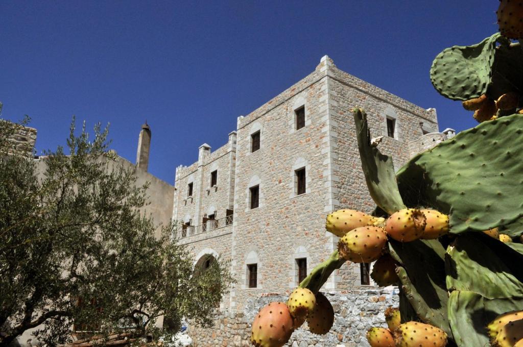 Areos Polis Boutique Hotel Areopoli Bagian luar foto