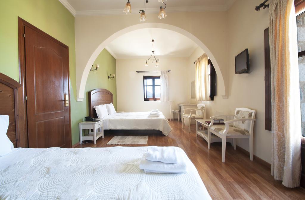 Areos Polis Boutique Hotel Areopoli Bagian luar foto